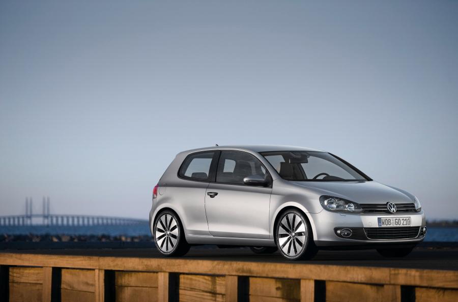  Volkswagen Golf 2008 года  (фото 28 из 126)